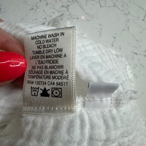 Cloth & Stone Womens Essential White Frayed Gauze Shirt Sz Small - Picture 13 of 14